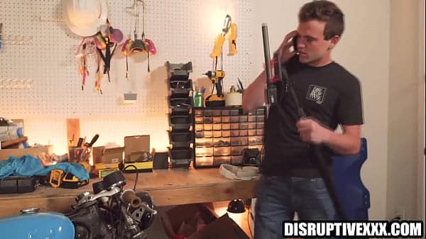 Shy guy fucked by gay pornstar – Scott Finn & Des Irez