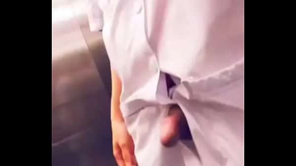 Slave bác sĩ đi làm sớm được cậu chủ cho vô thang máy nhân viên vạch cặc đi rước sếp và các bác sĩ khác