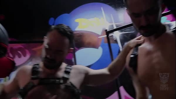 FT Bareback sling orgy