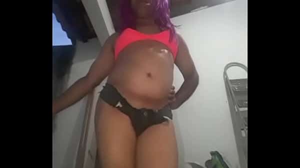 Vou tirar meu shortinho