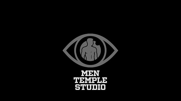 Machos maduros con vergas gigantes , tirando leche.