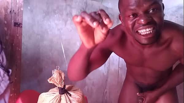 Now all the women is looking for big daddy ass for the satisfaction